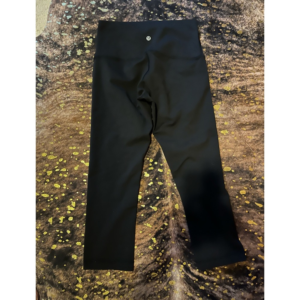 Lululemon yoga pants